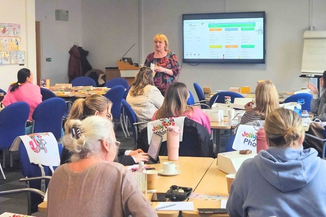 jolly-learning-training-image (1)
